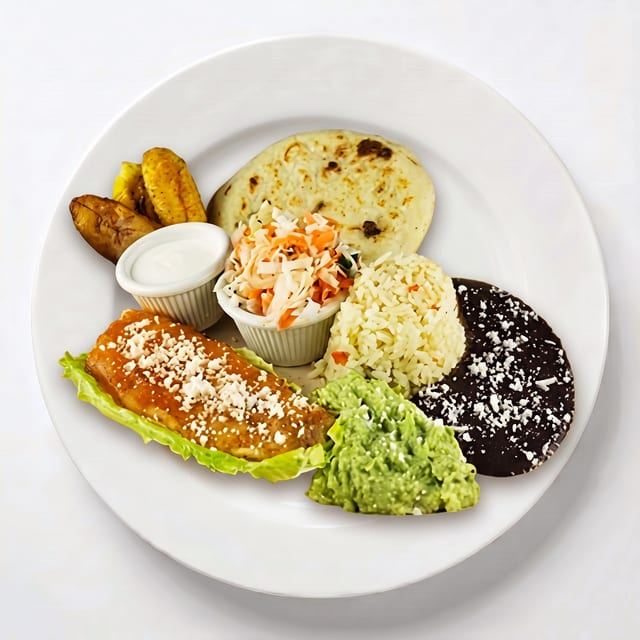Combo Vegetariano (Vegetarian Combination).