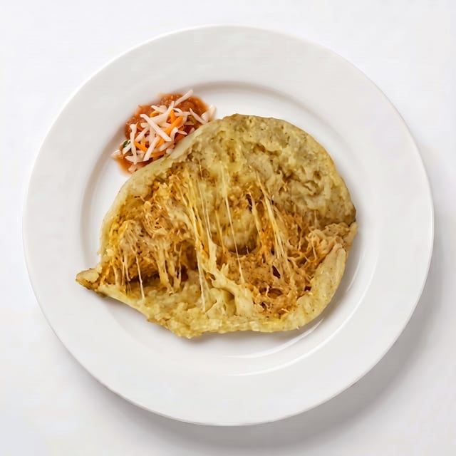 Chicharrón y Queso (Pork Skin and Cheese).